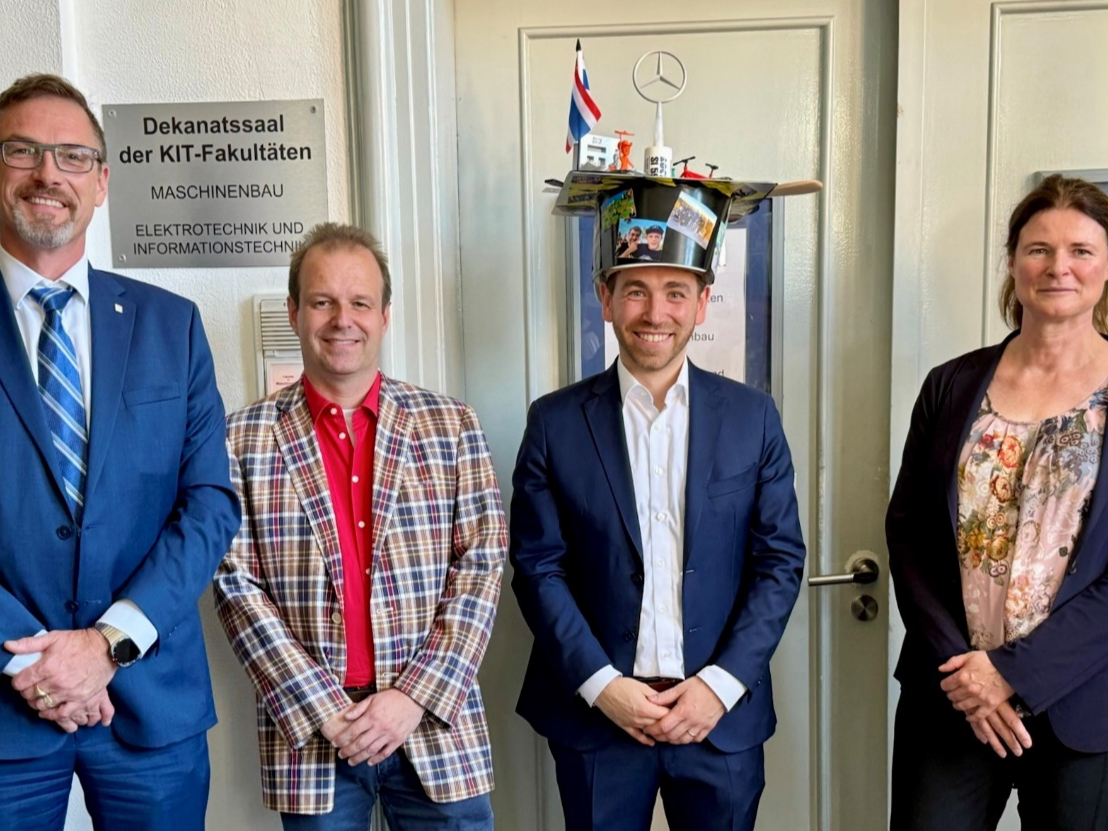 Foto der bestandenen mündlichen Doktorprüfung